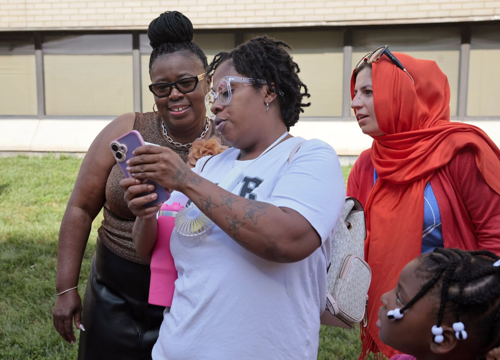 SLPS's annual back-to-school fair outside district HQ